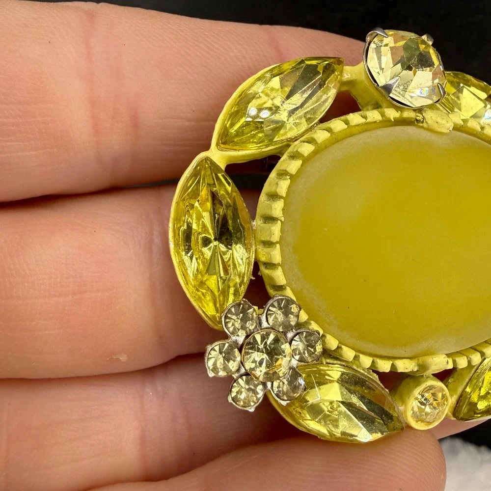 Vintage Brooch Yellow Enamel Rhinestone Floral Oval Pin